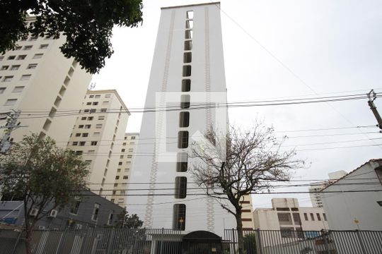 Fachada de apartamento para alugar com 2 quartos, 59m² em Cambuci, São Paulo