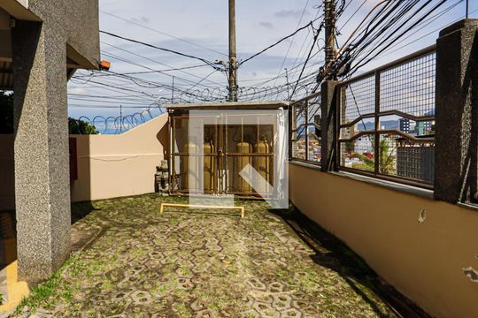 Garagem  de apartamento à venda com 2 quartos, 105m² em Concórdia, Belo Horizonte