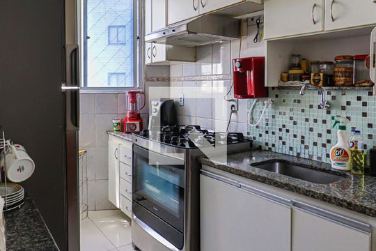 Cozinha  de apartamento à venda com 2 quartos, 105m² em Concórdia, Belo Horizonte