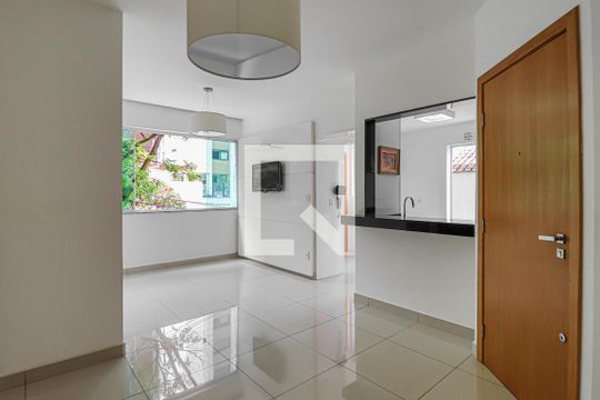 Sala de apartamento para alugar com 2 quartos, 63m² em Santo Antônio, Belo Horizonte
