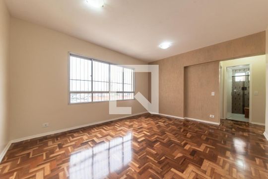 Apartamento para alugar com 2 quartos, 64m² em Vila Brasílio Machado, São Paulo
