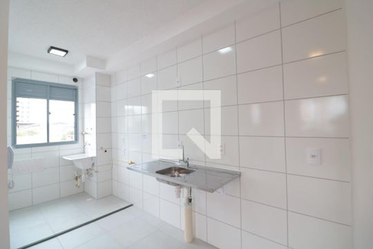 Cozinha e Área de Serviço de kitnet/studio para alugar com 1 quarto, 40m² em Mooca, São Paulo