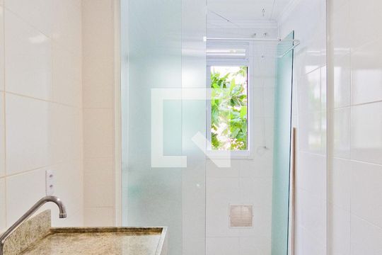 Cozinha de apartamento para alugar com 2 quartos, 42m² em Jardim Iris, São Paulo