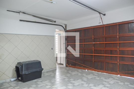 Garagem de casa para alugar com 4 quartos, 378m² em Nova Petrópolis, São Bernardo do Campo