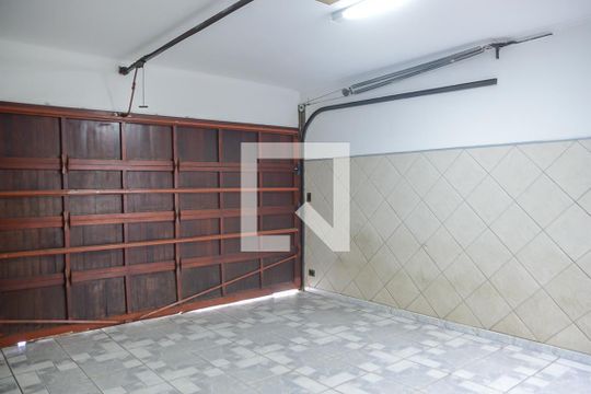 Garagem de casa para alugar com 4 quartos, 378m² em Nova Petrópolis, São Bernardo do Campo