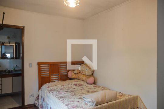 Quarto Suíte de casa para alugar com 4 quartos, 378m² em Nova Petrópolis, São Bernardo do Campo