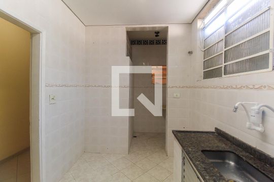 Cozinha de casa para alugar com 1 quarto, 55m² em Brás, São Paulo