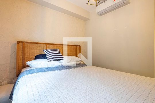 Suíte de apartamento à venda com 1 quarto, 57m² em Sumaré, São Paulo