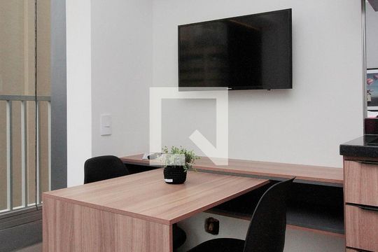 Studio de kitnet/studio para alugar com 0 quarto, 21m² em República, São Paulo