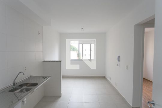 Apartamento à venda com 2 quartos, 32m² em Parque Munhoz, São Paulo
