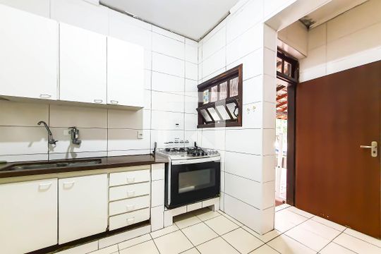 Cozinha - Armários de casa para alugar com 7 quartos, 650m² em Loteamento Joao Batista Juliao, Guarujá