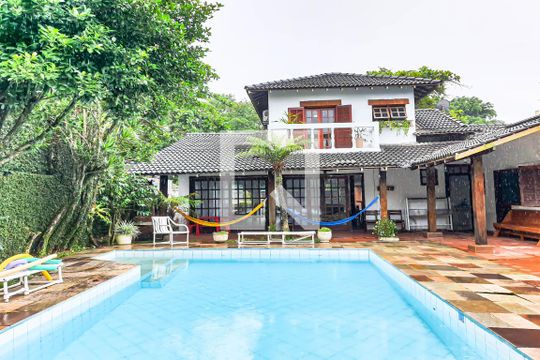 Fundos da Casa de casa para alugar com 7 quartos, 650m² em Loteamento Joao Batista Juliao, Guarujá