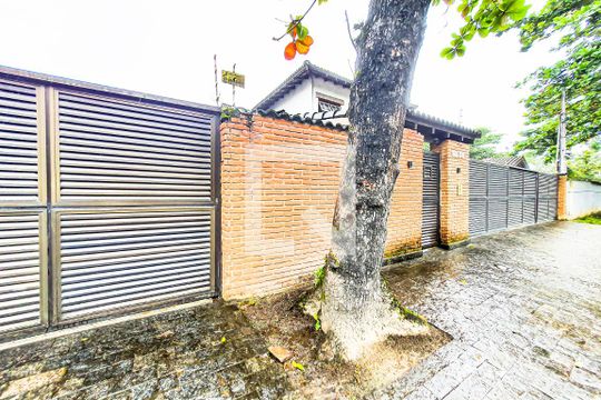 Fachada da Casa de casa para alugar com 7 quartos, 650m² em Loteamento Joao Batista Juliao, Guarujá