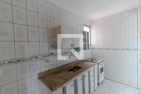 Cozinha de apartamento à venda com 1 quarto, 64m² em Centro, Campinas