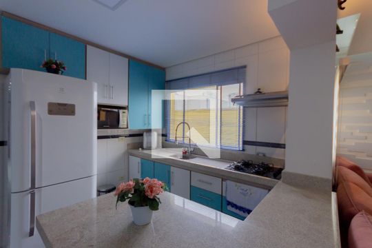 Cozinha de apartamento à venda com 3 quartos, 140m² em Vila Curuçá, Santo André