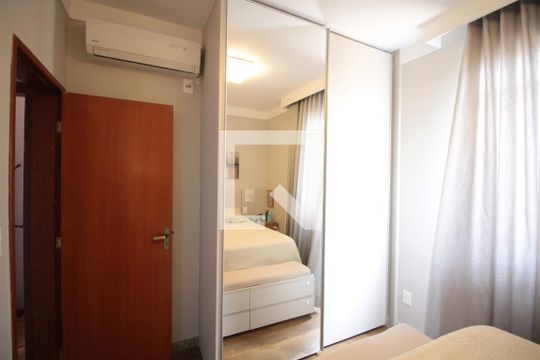 Suite de apartamento à venda com 4 quartos, 144m² em Ouro Preto, Belo Horizonte