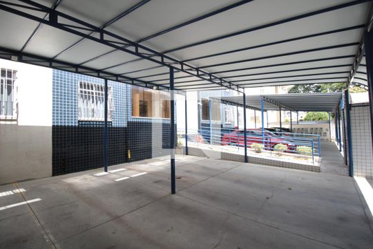 Garagem de apartamento à venda com 4 quartos, 144m² em Ouro Preto, Belo Horizonte