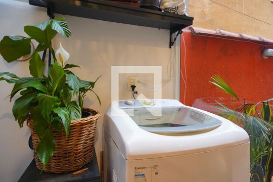 Área de Serviço de apartamento à venda com 2 quartos, 70m² em Navegantes, Porto Alegre