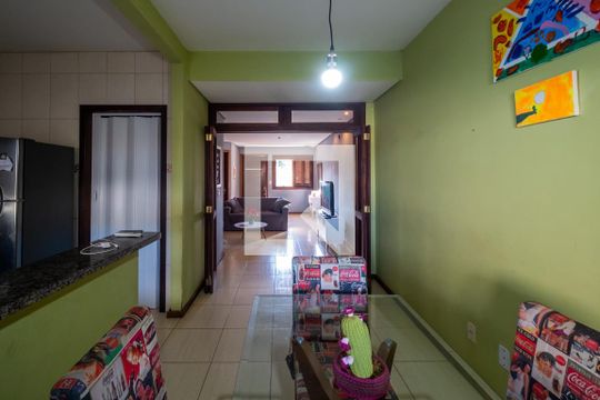 Sala/Cozinha de casa à venda com 4 quartos, 142m² em Hípica, Porto Alegre