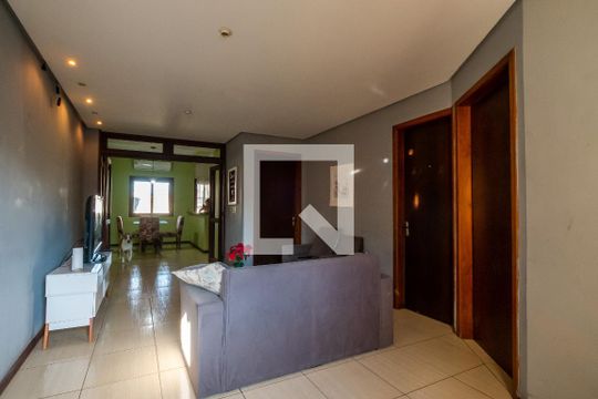 Sala de casa à venda com 4 quartos, 142m² em Hípica, Porto Alegre