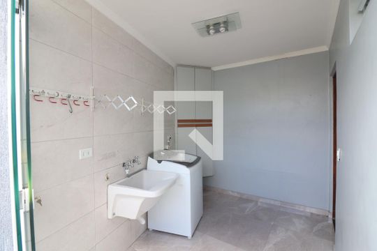 Área de Serviço de casa à venda com 3 quartos, 230m² em Parque São Domingos, São Paulo