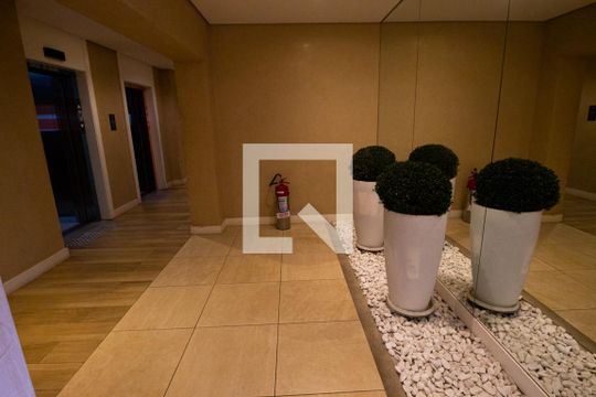 Hall de entrada de apartamento à venda com 3 quartos, 110m² em Jardim Vazani, São Paulo