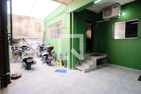 Garagem de casa à venda com 4 quartos, 250m² em Vila Aricanduva, São Paulo