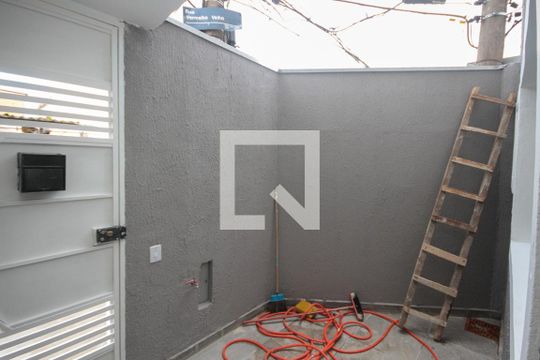 Quintal de casa para alugar com 2 quartos, 100m² em Vila Nova, São Paulo