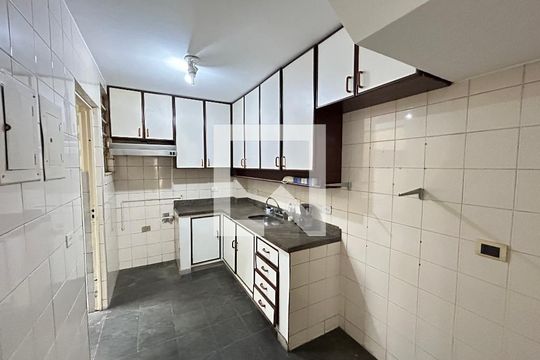 Cozinha de casa à venda com 4 quartos, 156m² em Méier, Rio de Janeiro