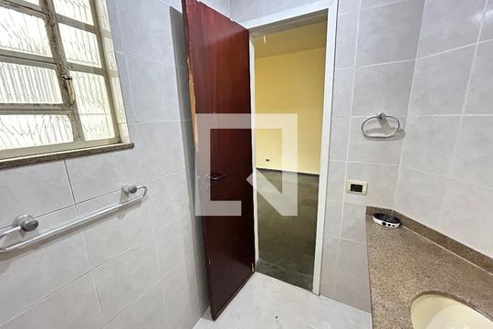 Banheiro da Suíte de casa à venda com 4 quartos, 156m² em Méier, Rio de Janeiro