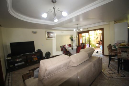 Sala de Estar de casa à venda com 3 quartos, 280m² em Centro, Canoas