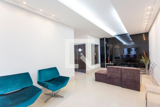 Sala de casa para alugar com 3 quartos, 280m² em Centro, Uberlândia