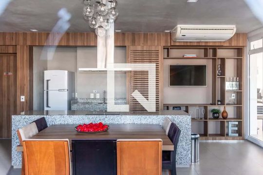 Área Gourmet  de apartamento para alugar com 1 quarto, 43m² em Jardim Aeroporto, São Paulo