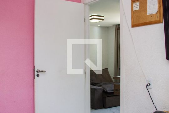 Quarto 01 de apartamento à venda com 2 quartos, 44m² em Água Santa, Rio de Janeiro