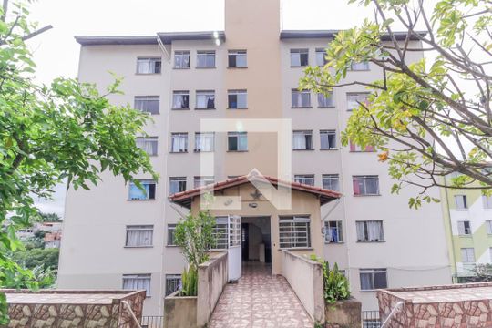 Entrada de apartamento à venda com 2 quartos, 47m² em Fazenda da Juta, São Paulo