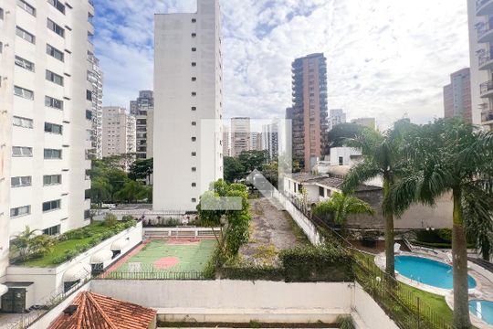Vista de apartamento à venda com 3 quartos, 150m² em Indianópolis, São Paulo