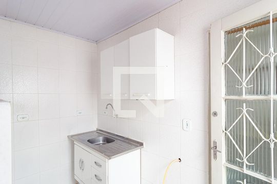 Cozinha de casa para alugar com 1 quarto, 35m² em Vila da Saúde, São Paulo