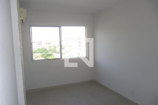 Sala de apartamento à venda com 2 quartos, 55m² em Todos Os Santos, Rio de Janeiro