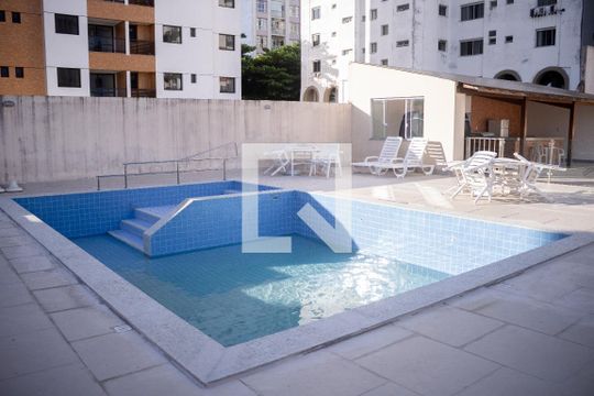 Área comum - Piscina de apartamento para alugar com 3 quartos, 282m² em Canela, Salvador