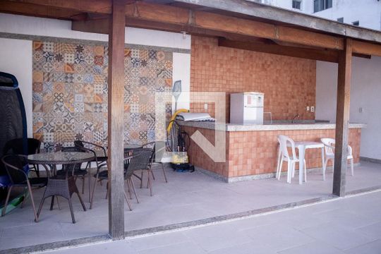 Área comum - Churrasqueira de apartamento para alugar com 3 quartos, 282m² em Canela, Salvador
