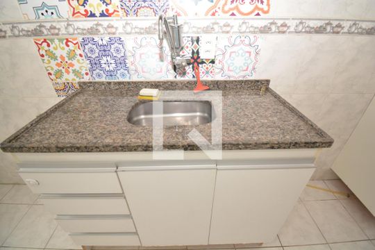 Cozinha e Área de Serviço de casa à venda com 2 quartos, 64m² em Irajá, Rio de Janeiro