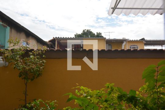 Vista da Cozinha e Área de Serviço de casa à venda com 2 quartos, 64m² em Irajá, Rio de Janeiro