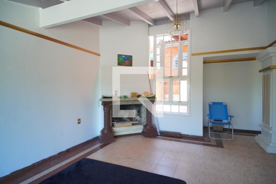 Sala de casa à venda com 3 quartos, 184m² em Canudos, Novo Hamburgo