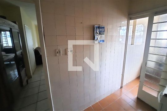 Cozinha de apartamento para alugar com 2 quartos, 50m² em Vergueiro, Sorocaba
