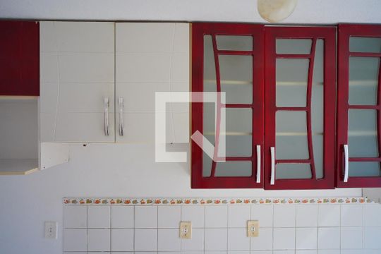 Cozinha - Armários de apartamento à venda com 2 quartos, 48m² em Rubem Berta, Porto Alegre
