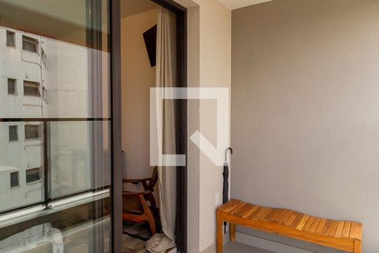 Varanda de kitnet/studio para alugar com 1 quarto, 25m² em Vila Mariana, São Paulo