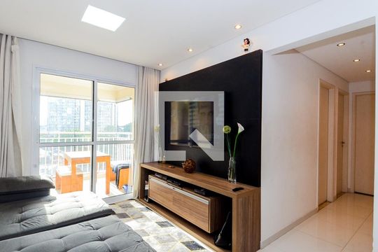 Sala de apartamento à venda com 3 quartos, 75m² em Vila Augusta, Guarulhos