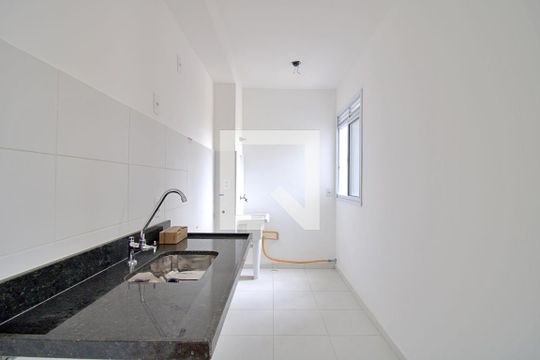 Cozinha de apartamento à venda com 2 quartos, 36m² em Paraisópolis, São Paulo