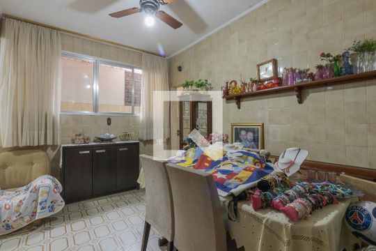 Cozinha de casa para alugar com 5 quartos, 375m² em Jardim Lindóia, Porto Alegre