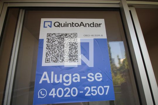 Plaquinha de apartamento à venda com 2 quartos, 53m² em Olaria, Canoas